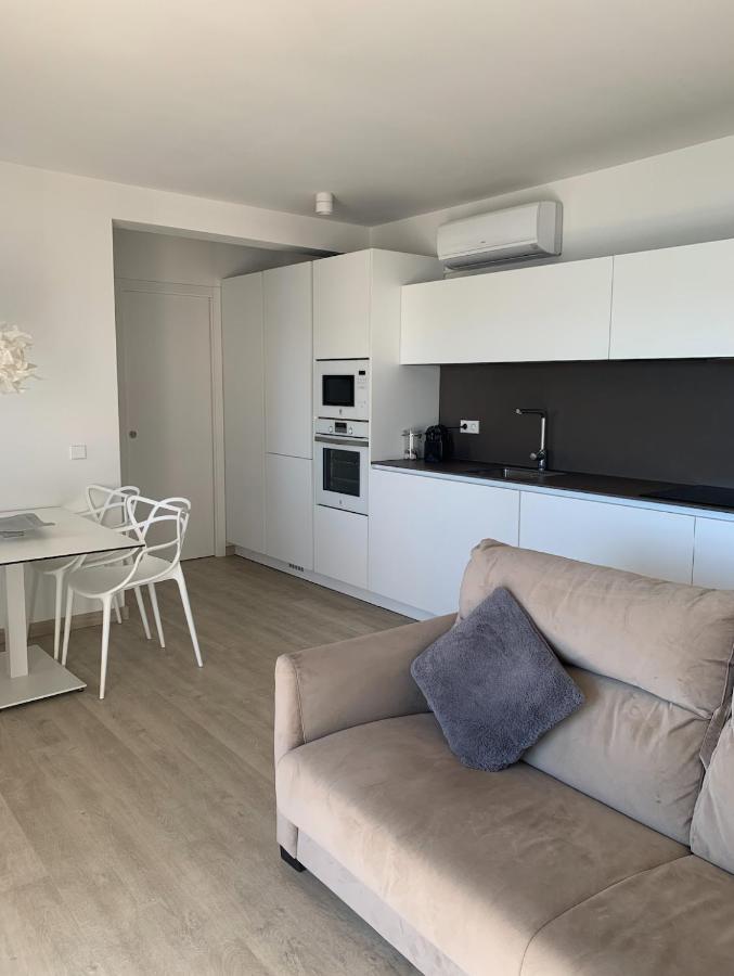 סאן פליו דה גיסולס Magnific Apartament A Primera Linia De Mar מראה חיצוני תמונה