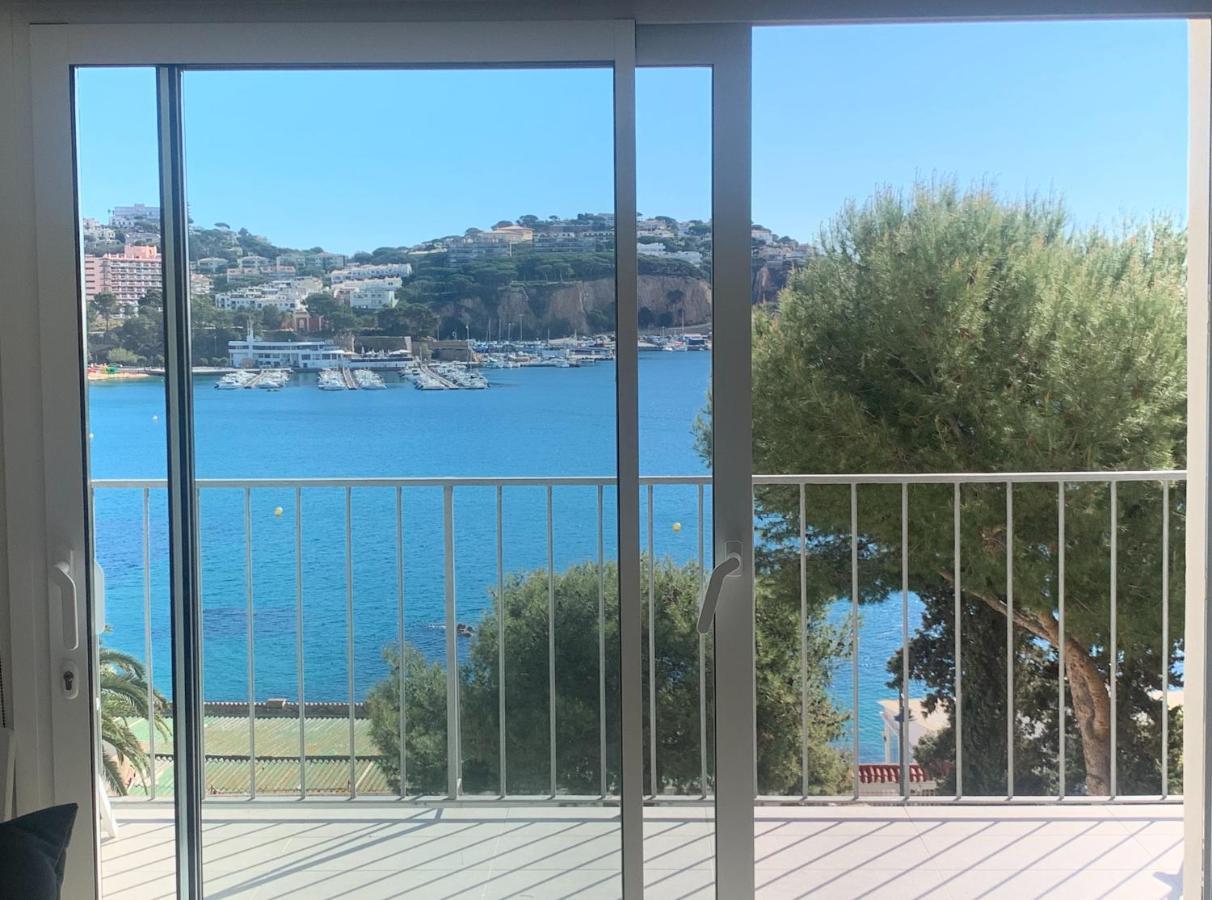 סאן פליו דה גיסולס Magnific Apartament A Primera Linia De Mar מראה חיצוני תמונה